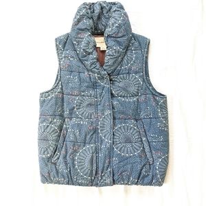 Pilcro and the Letterpress Quilted Puffer Vest